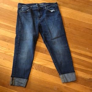 Cuffed Capri jeans